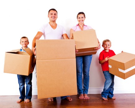 Organised moving day setup for house removals in Thehyde